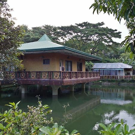 Villa Del Carmen Resort And Restaurant Bulacan Buitenkant foto